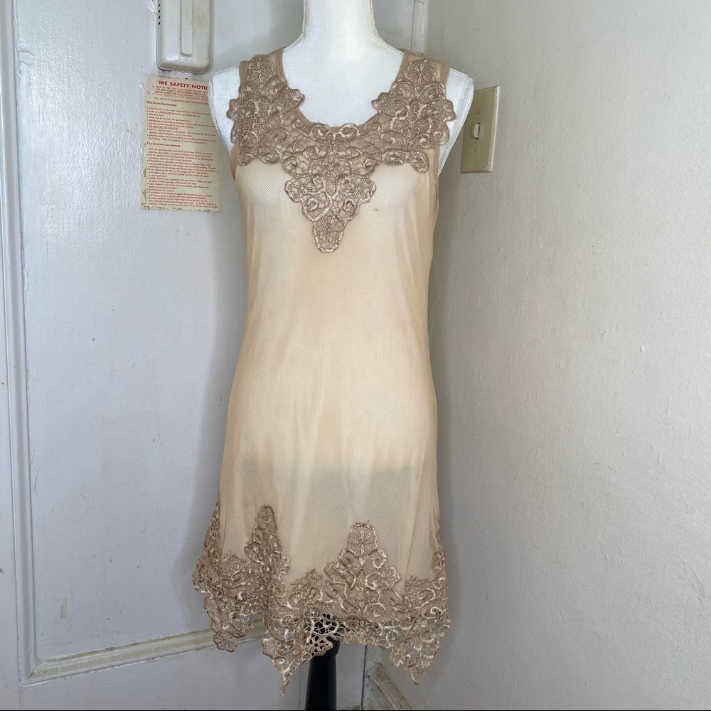 Sarah la Dress